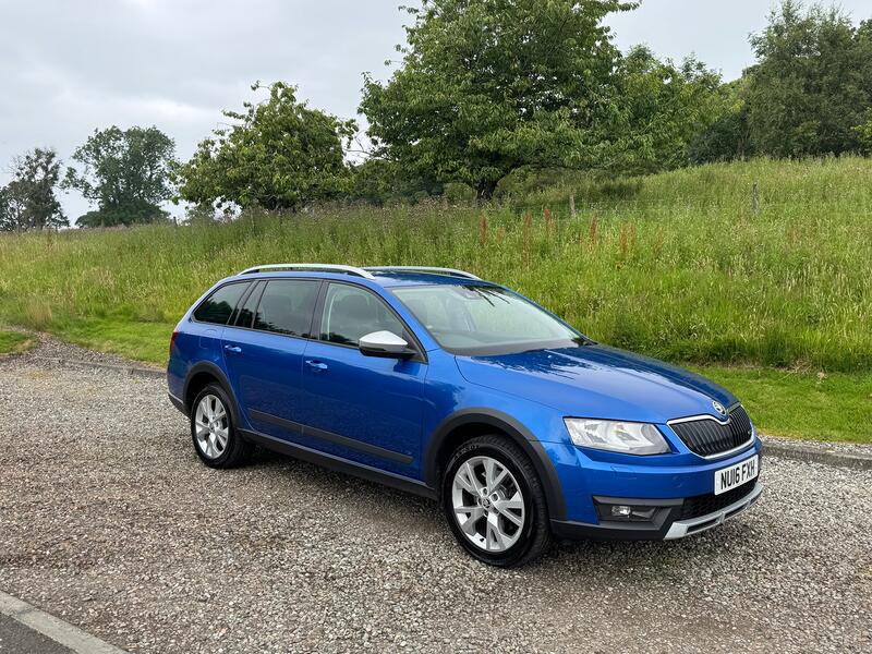 View SKODA OCTAVIA 2.0 TDI Scout