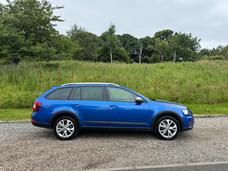 View SKODA OCTAVIA 2.0 TDI Scout